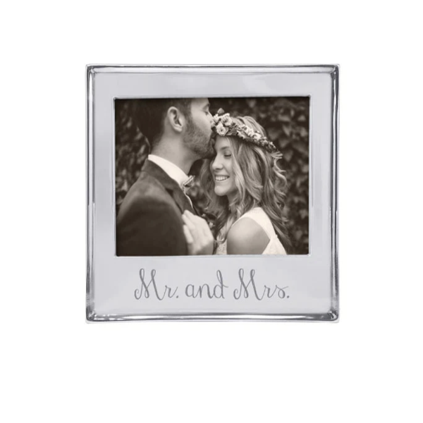 Mr. & Mrs. 5x7 Signature Frame