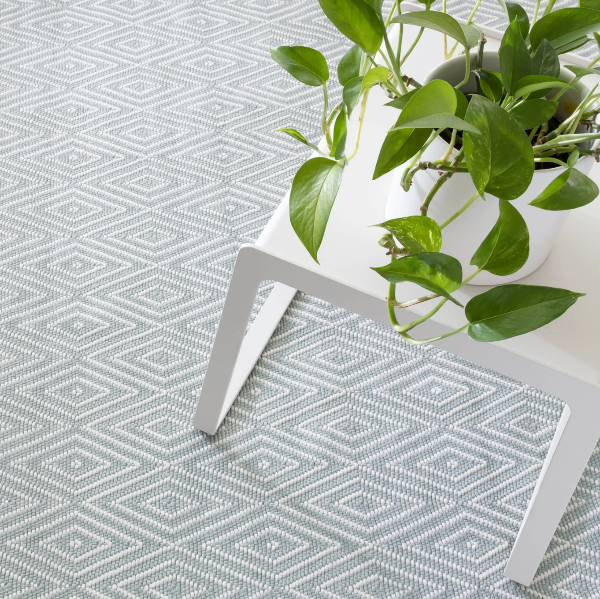 Diamond Light Blue/Ivory Indoor/Outdoor Rug