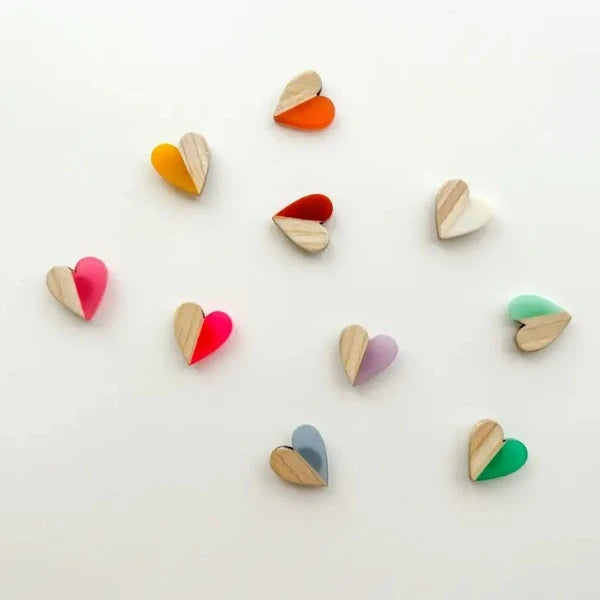 Heart Magnetic Needle Minder