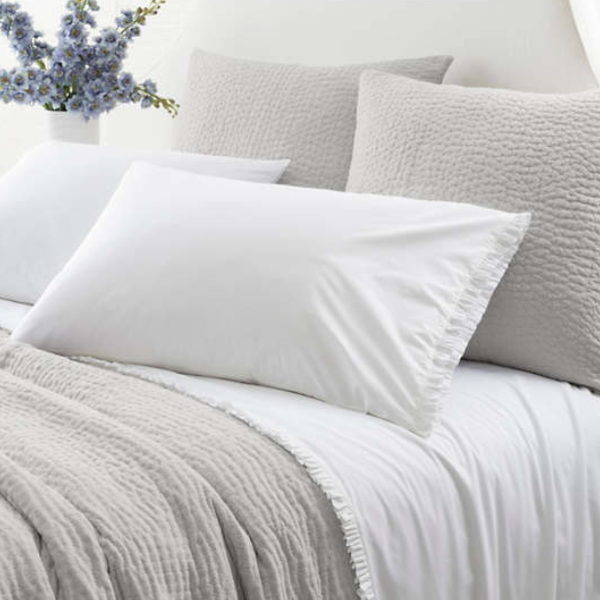 Classic Ruffle White Sheet Set