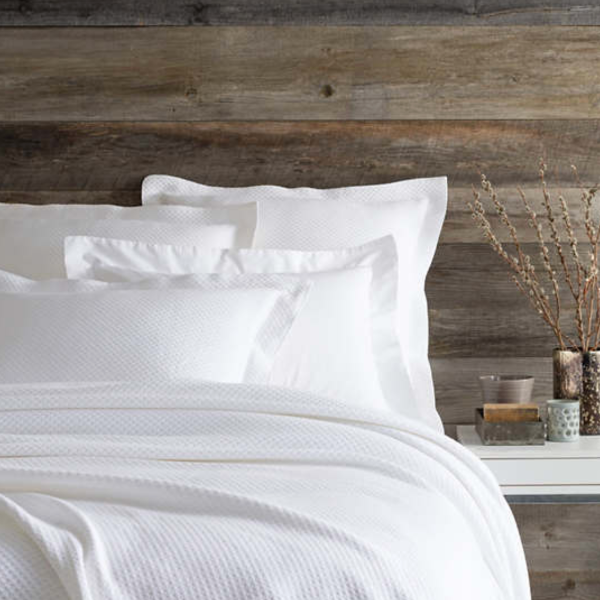 Petite Trellis Matelasse Bedding