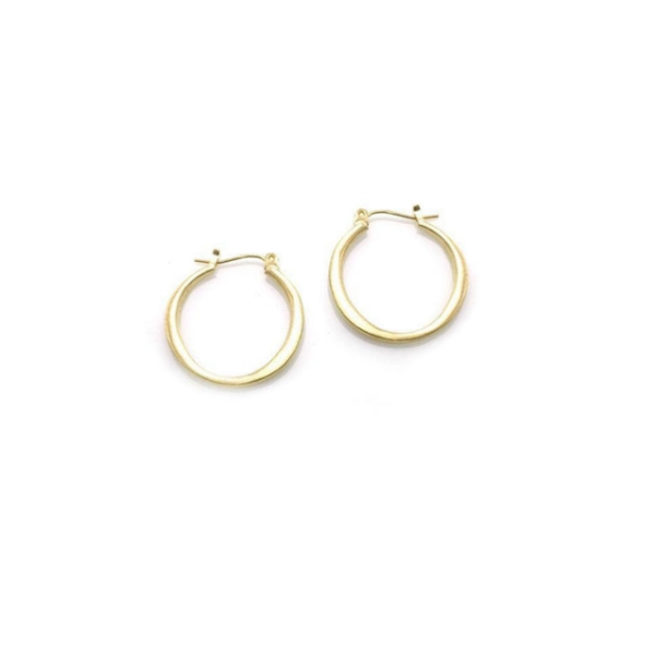 Medium Round Hoop in Gold