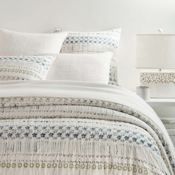 Hawthorn Coverlet