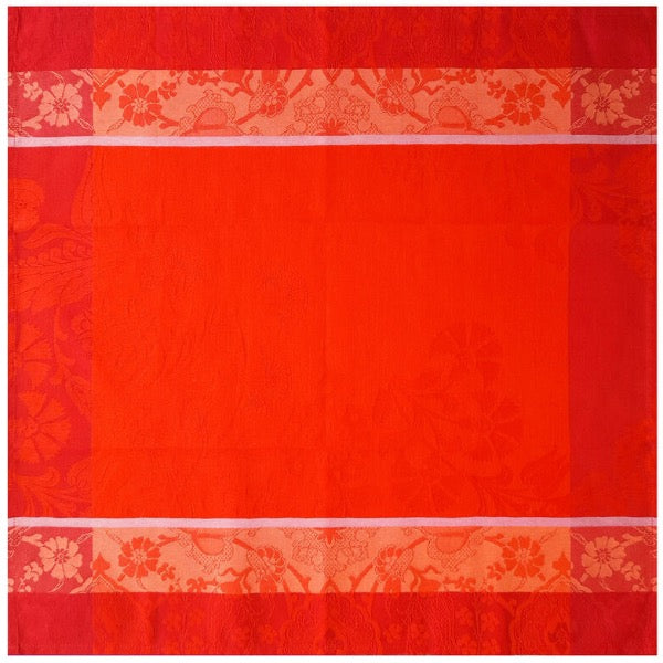 Voyage Iconique Red Table Linens